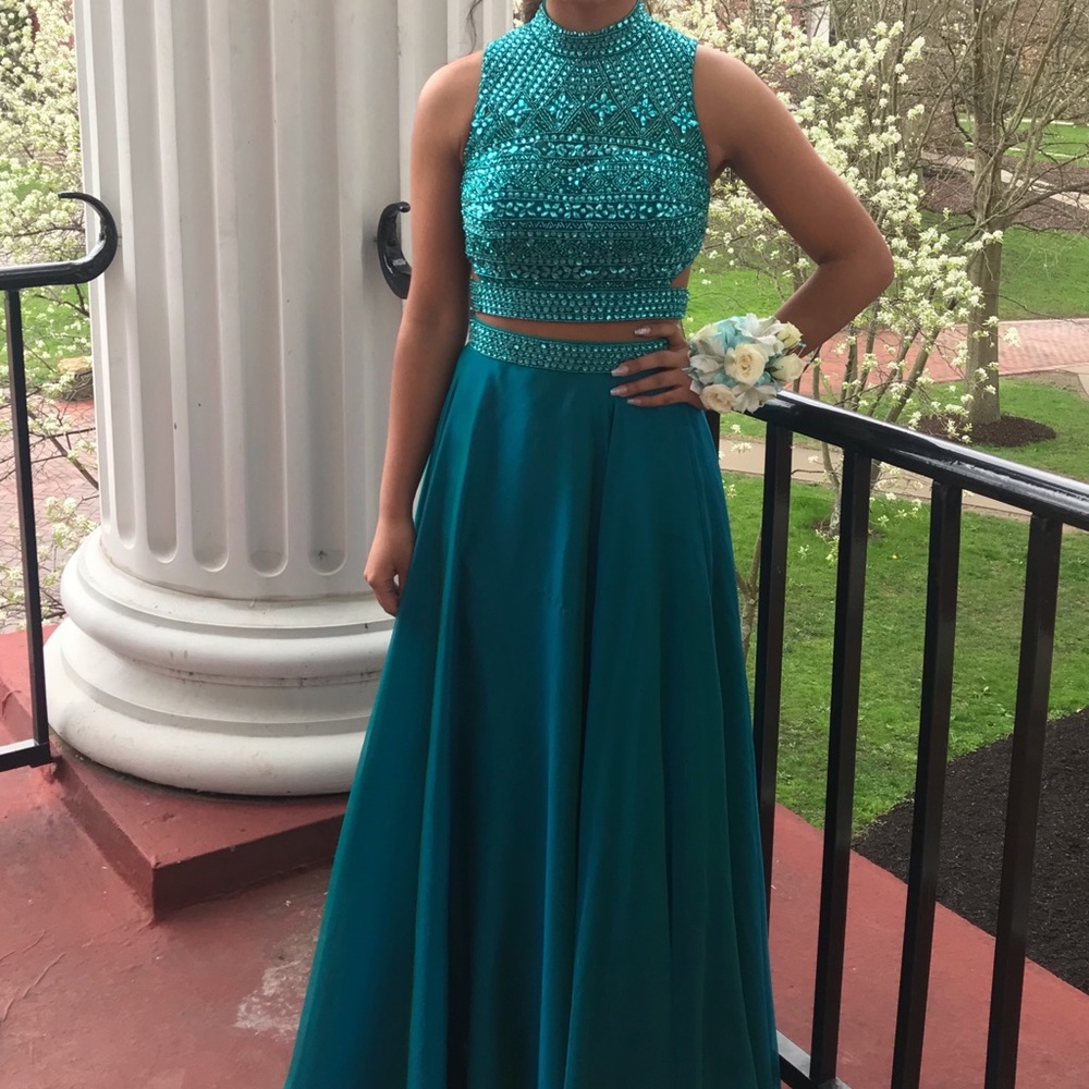 Sherri Hil Prom Dress